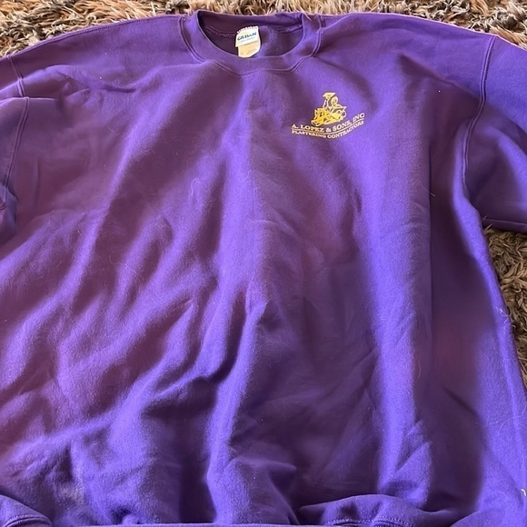 Gilda’s Ultra Blend purple size XL SWEATSHIRT.  Excellent condition. - Picture 1 of 4